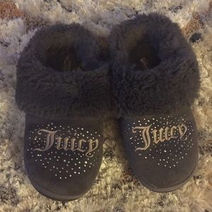 Juicy Couture ✨🧦✨ Slipper Size 9/10